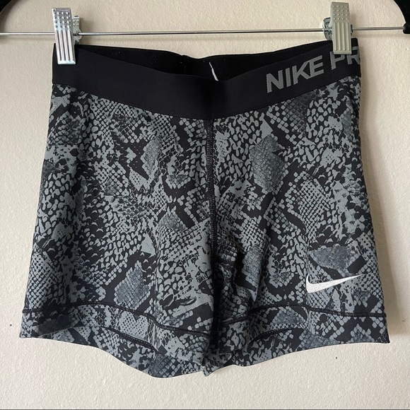 Nike Pro Compression Snakeskin Shorts 